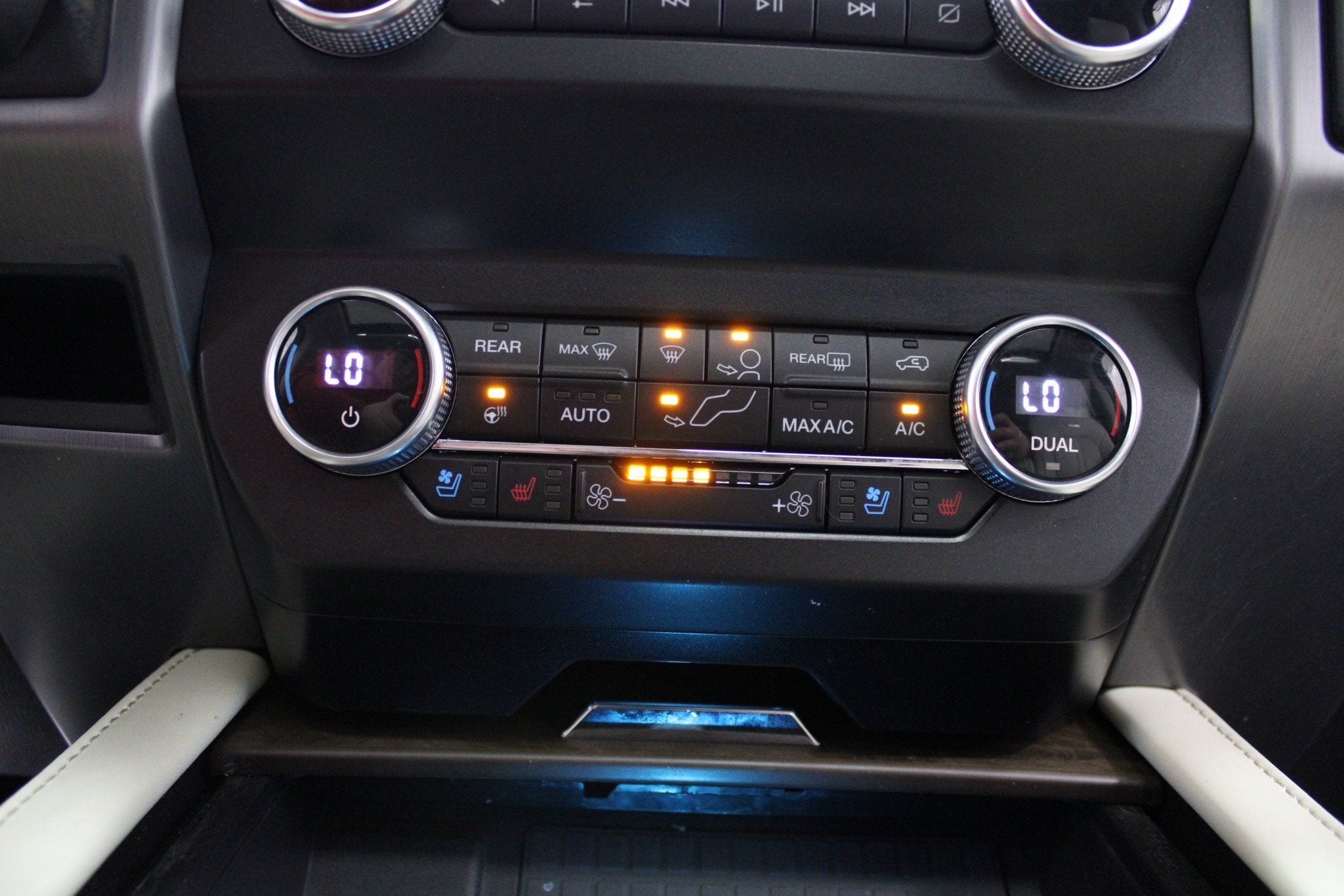 2021 Ford Expedition Platinum - Photo 46