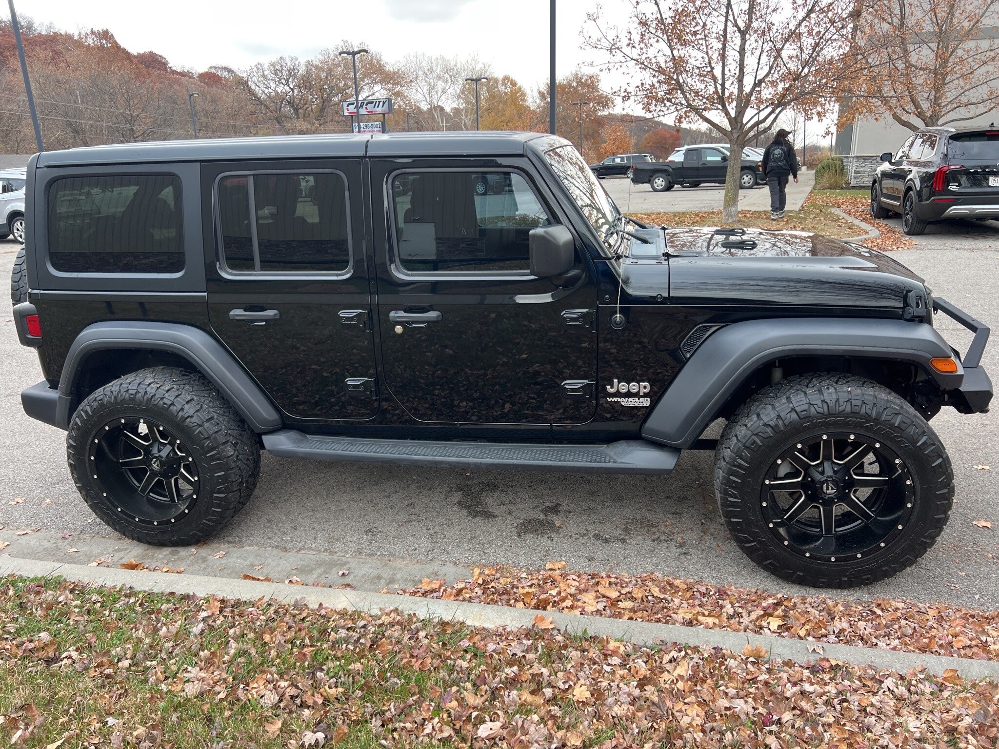 2019 Jeep Wrangler Unlimited Sport S photo 4