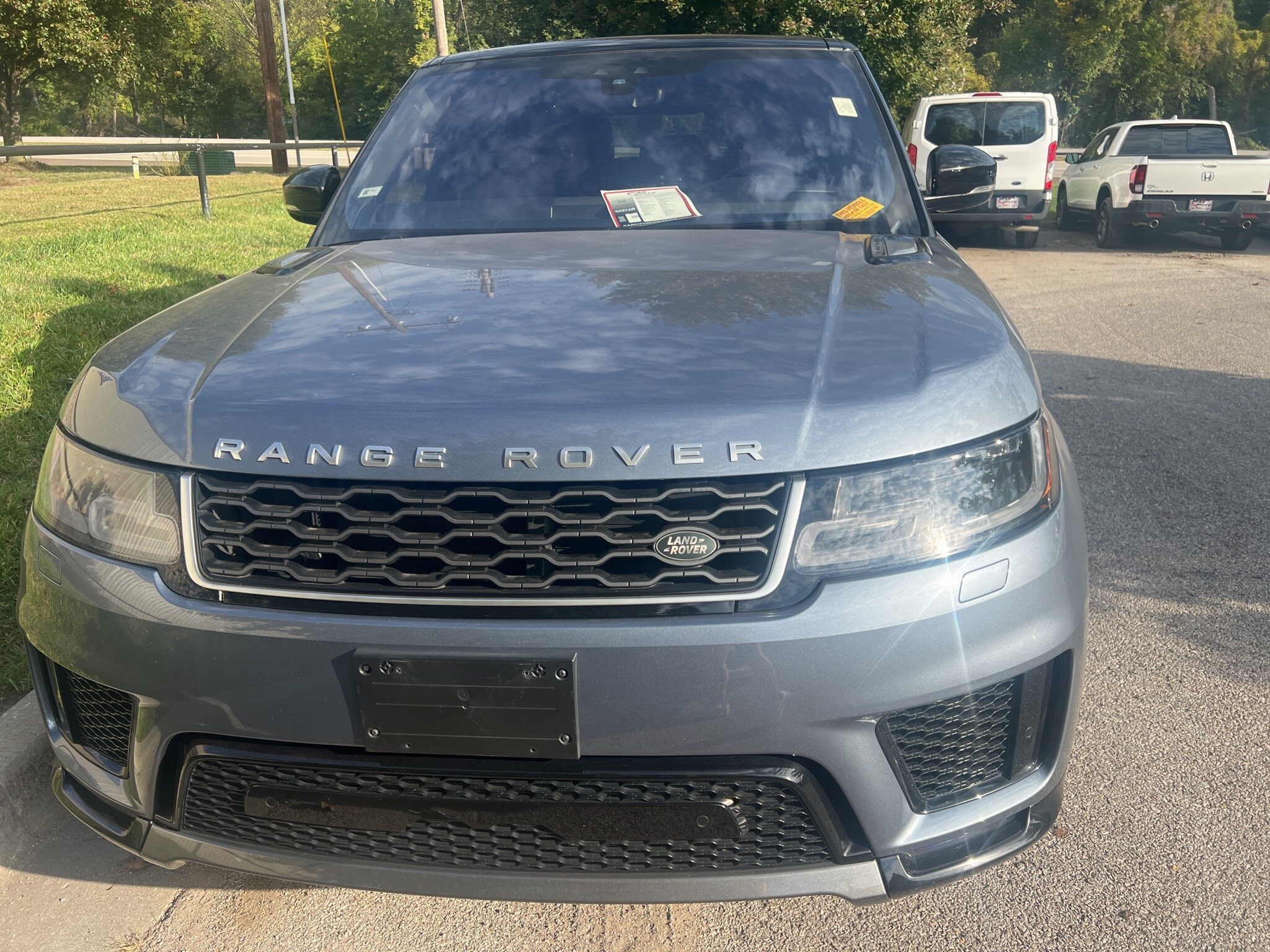 2020 Land Rover Range Rover Sport HSE photo 2