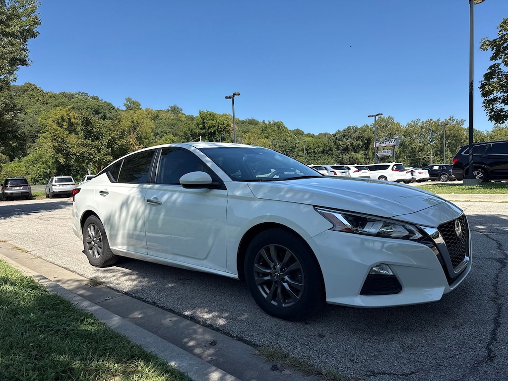 Used 2020 Nissan Altima 2.5 S Sedan