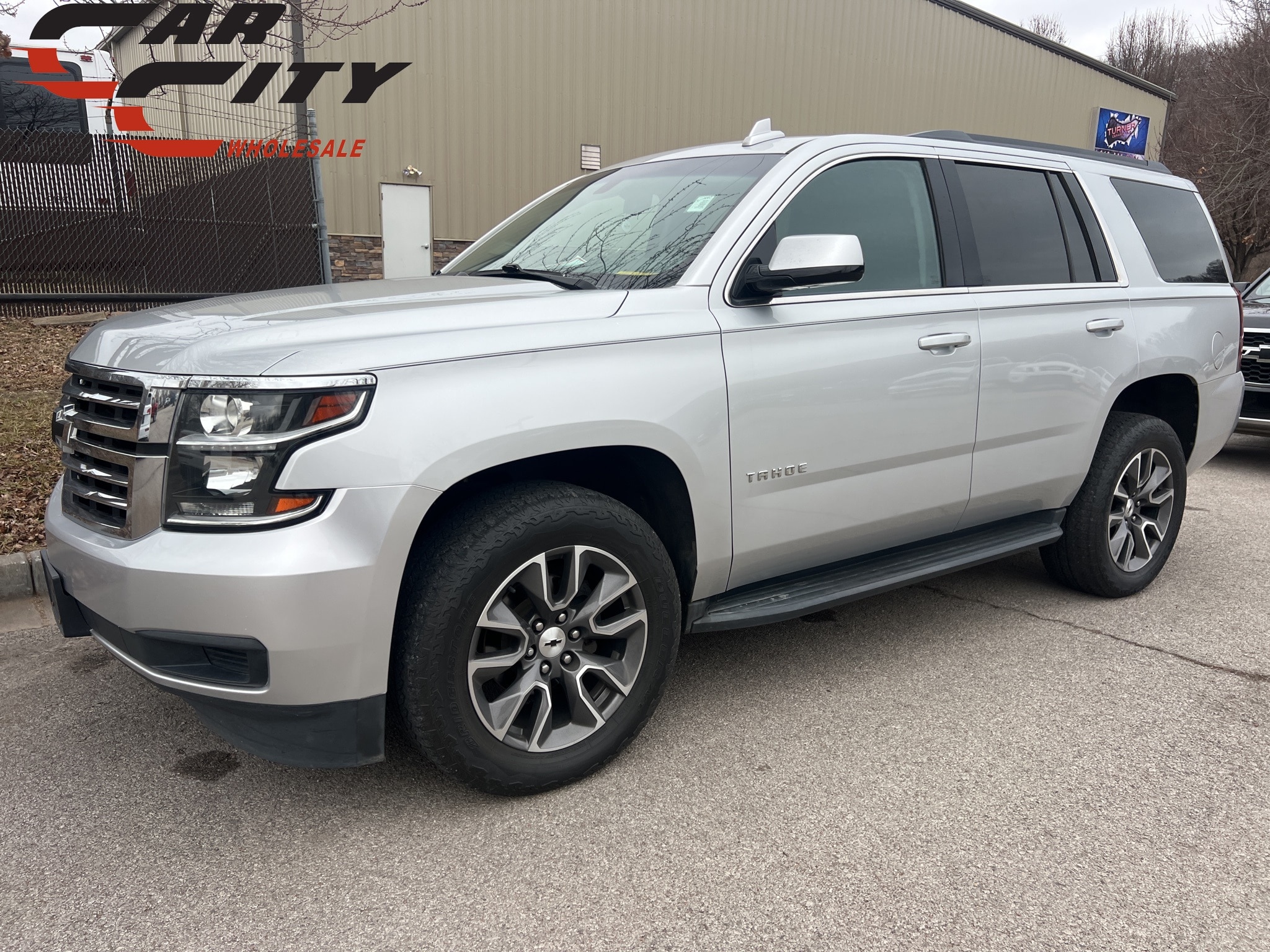 2019 Chevrolet Tahoe LS's photo