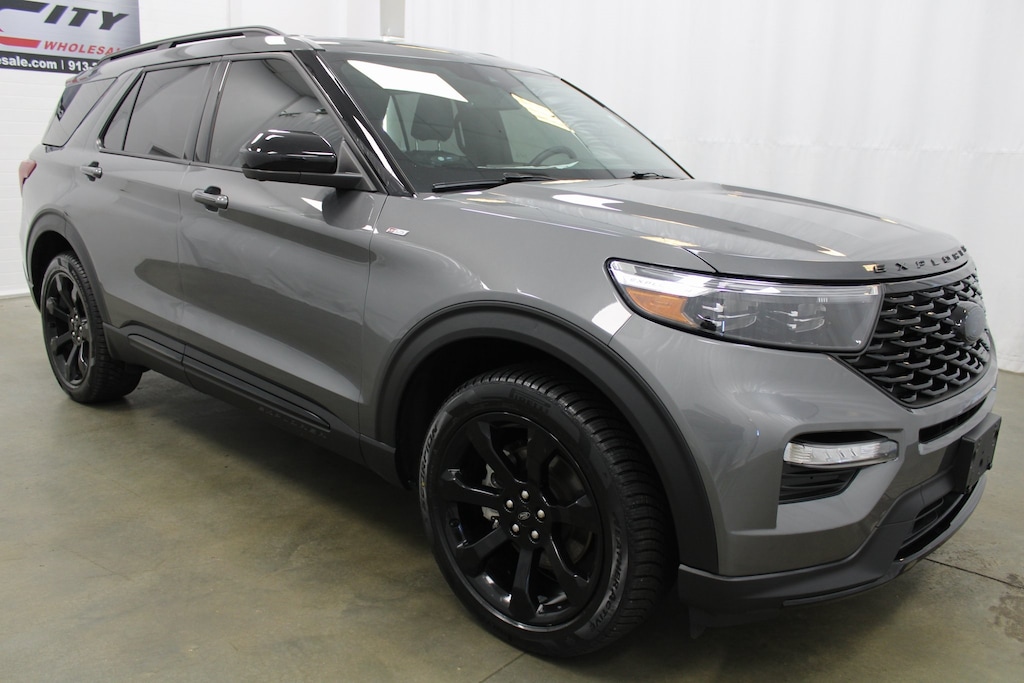 Used 2023 Ford Explorer ST-Line SUV