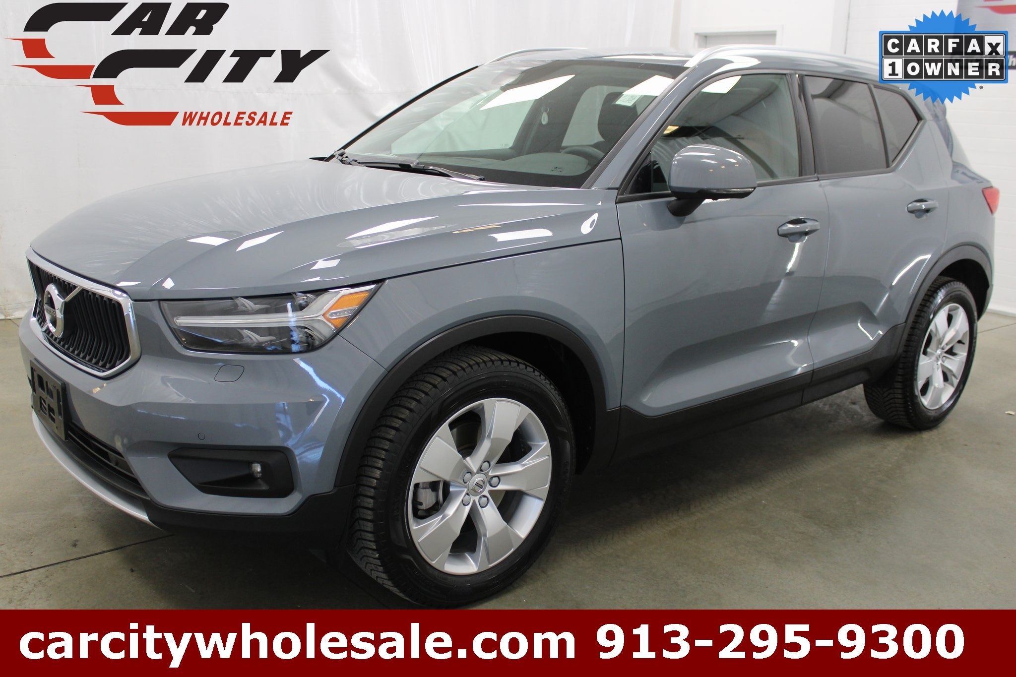 2021 Volvo XC40 Momentum