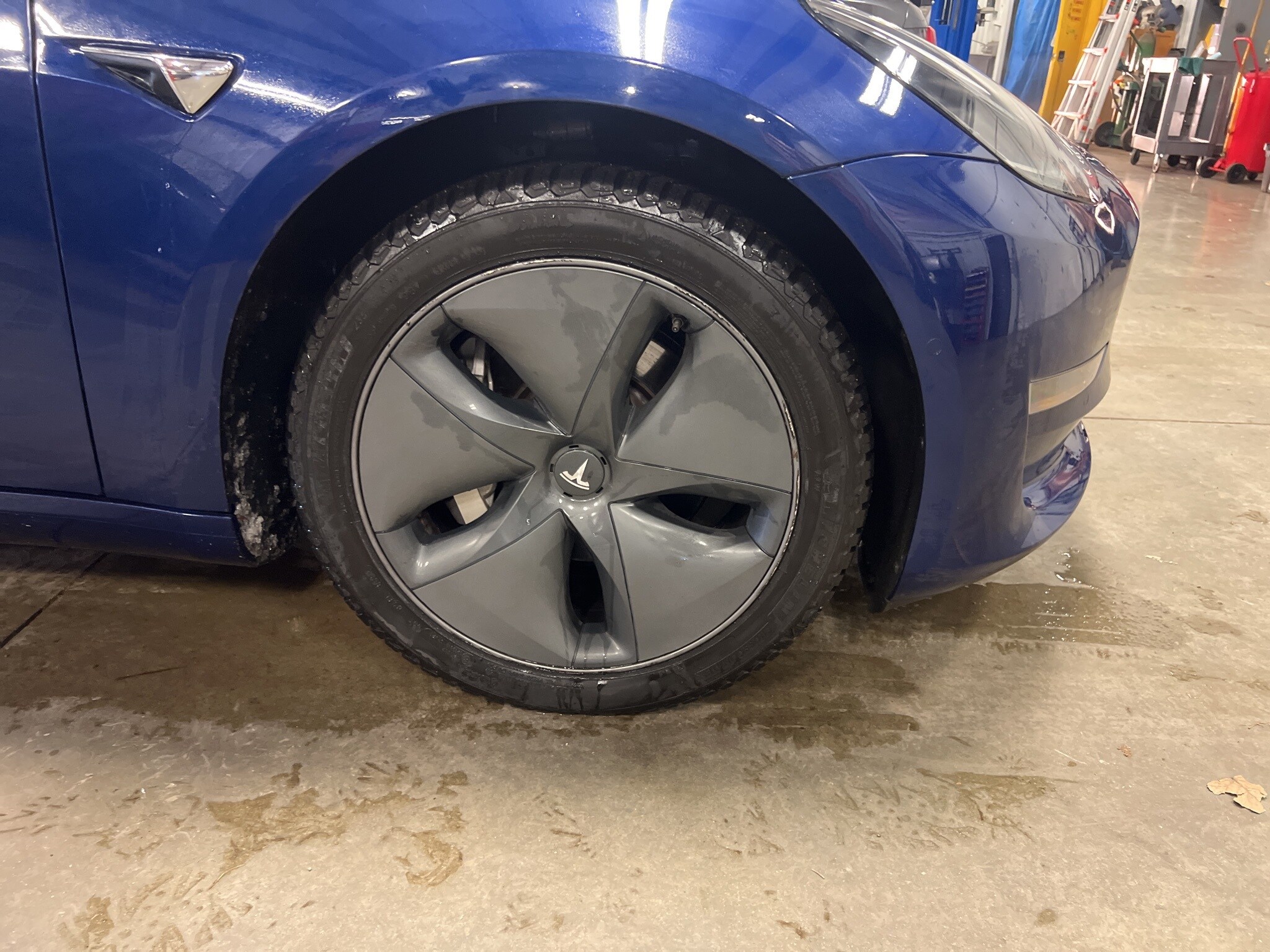 2020 Tesla Model 3 Long Range photo 4