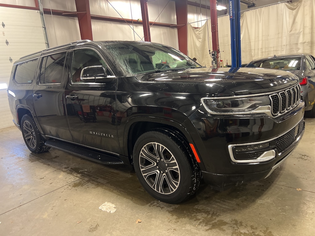 Used 2023 Jeep Wagoneer L Series II SUV