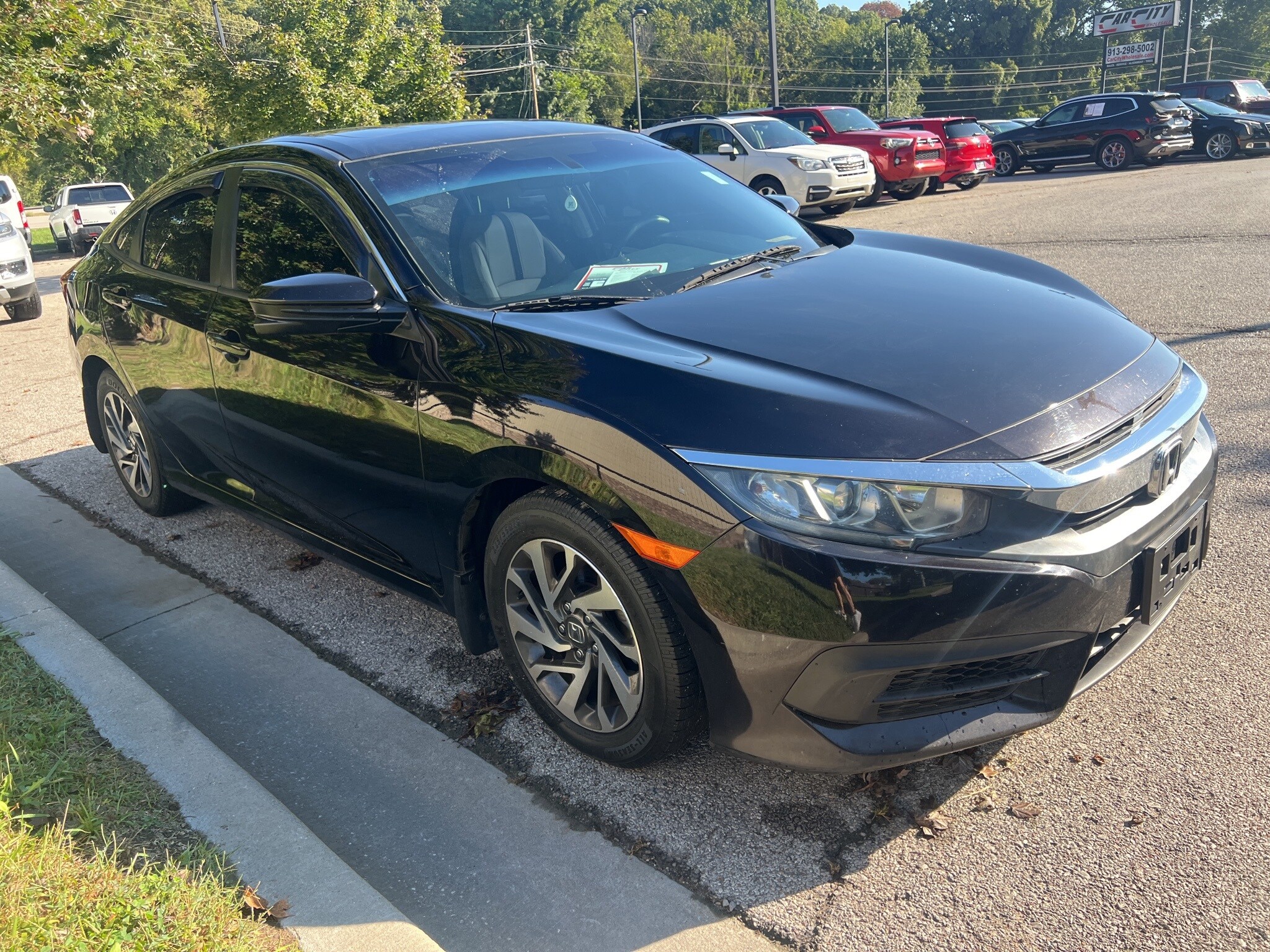 2018 Honda Civic EX photo 2