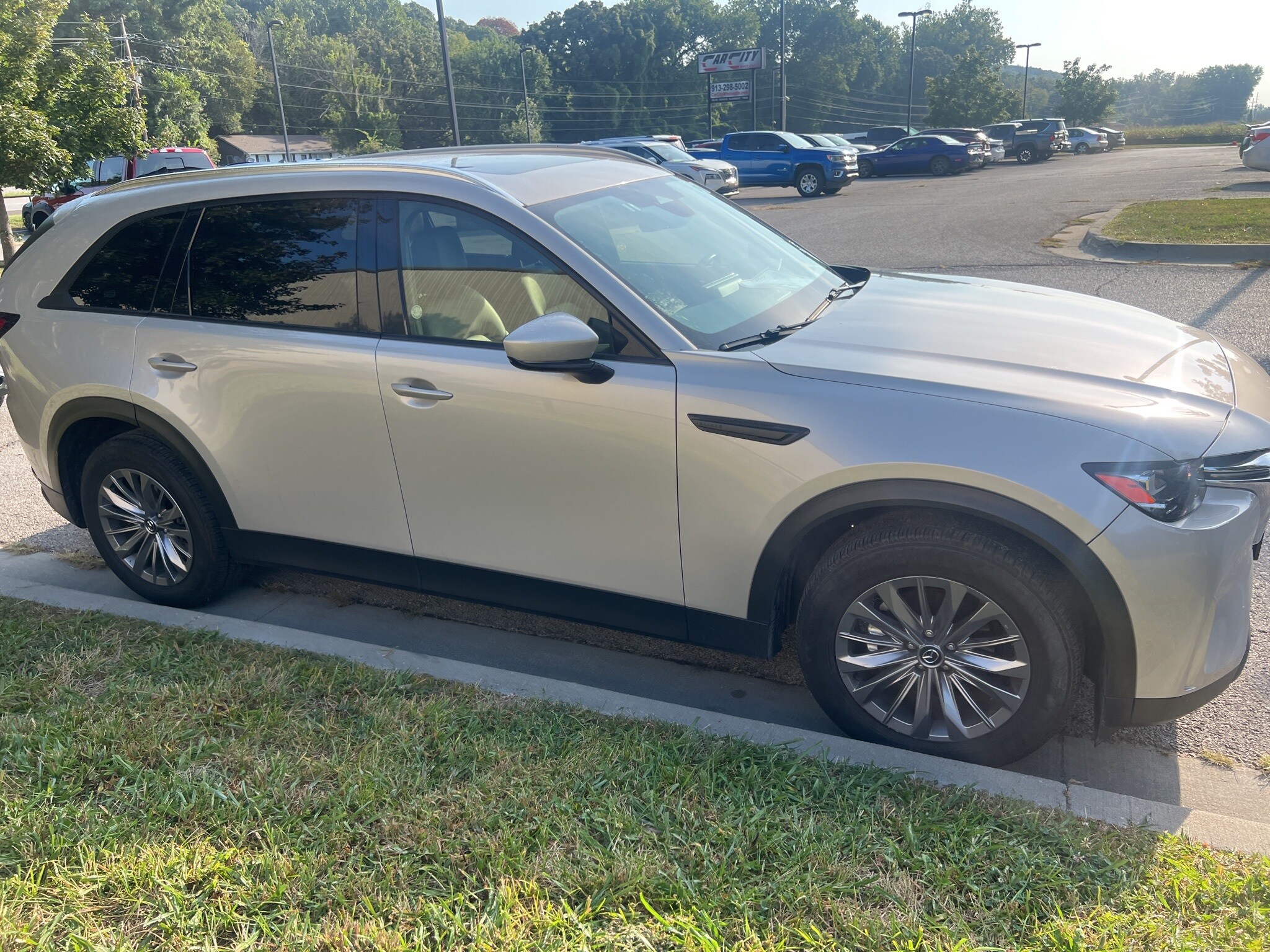2024 Mazda CX-90 3.3 Turbo Preferred Plus photo 2