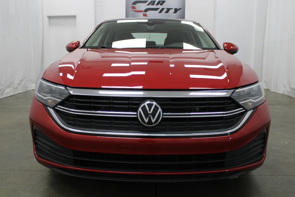 Used 2023 Volkswagen Jetta 1.5T SE Sedan