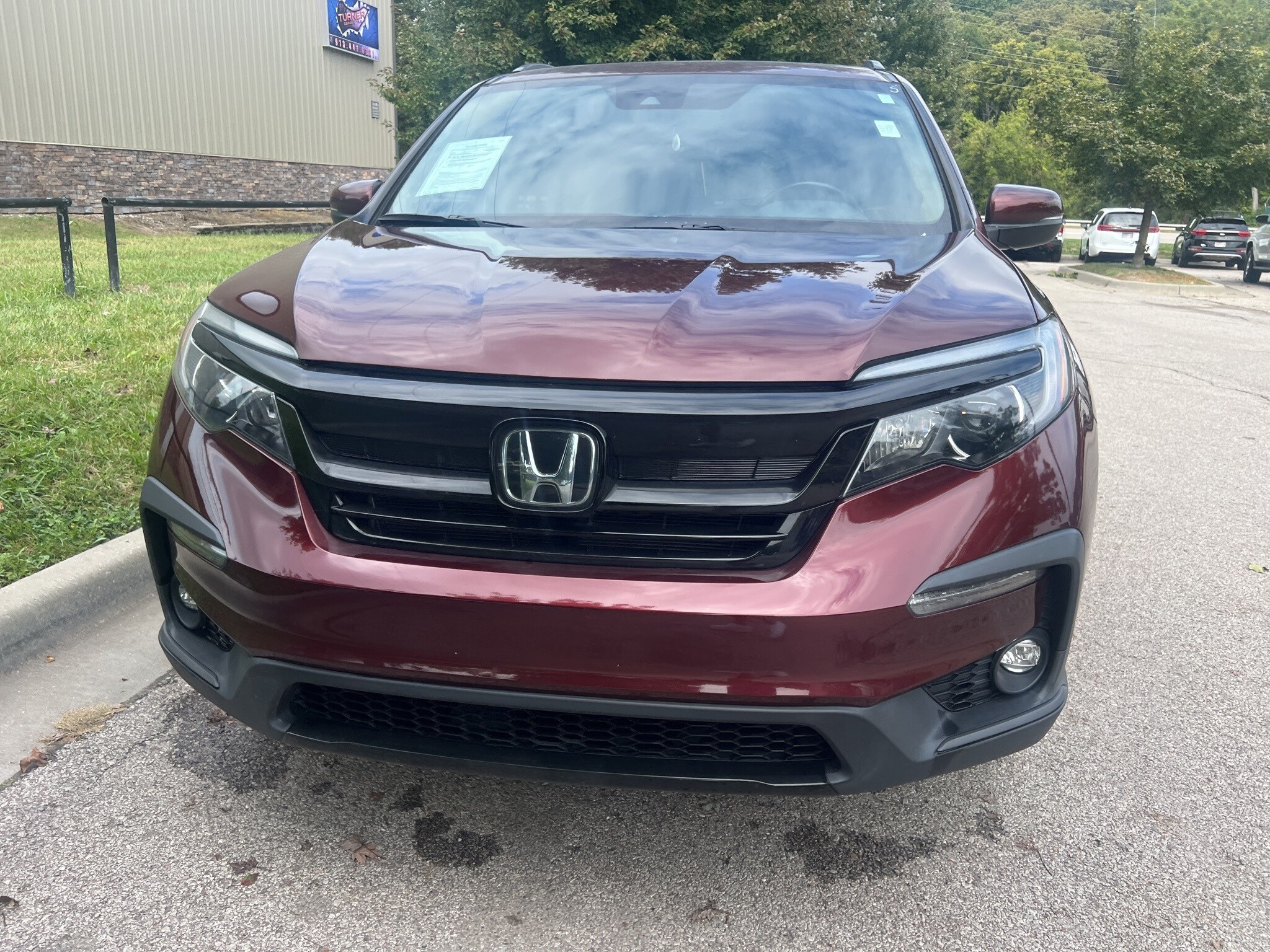 2022 Honda Pilot Special Edition photo 2
