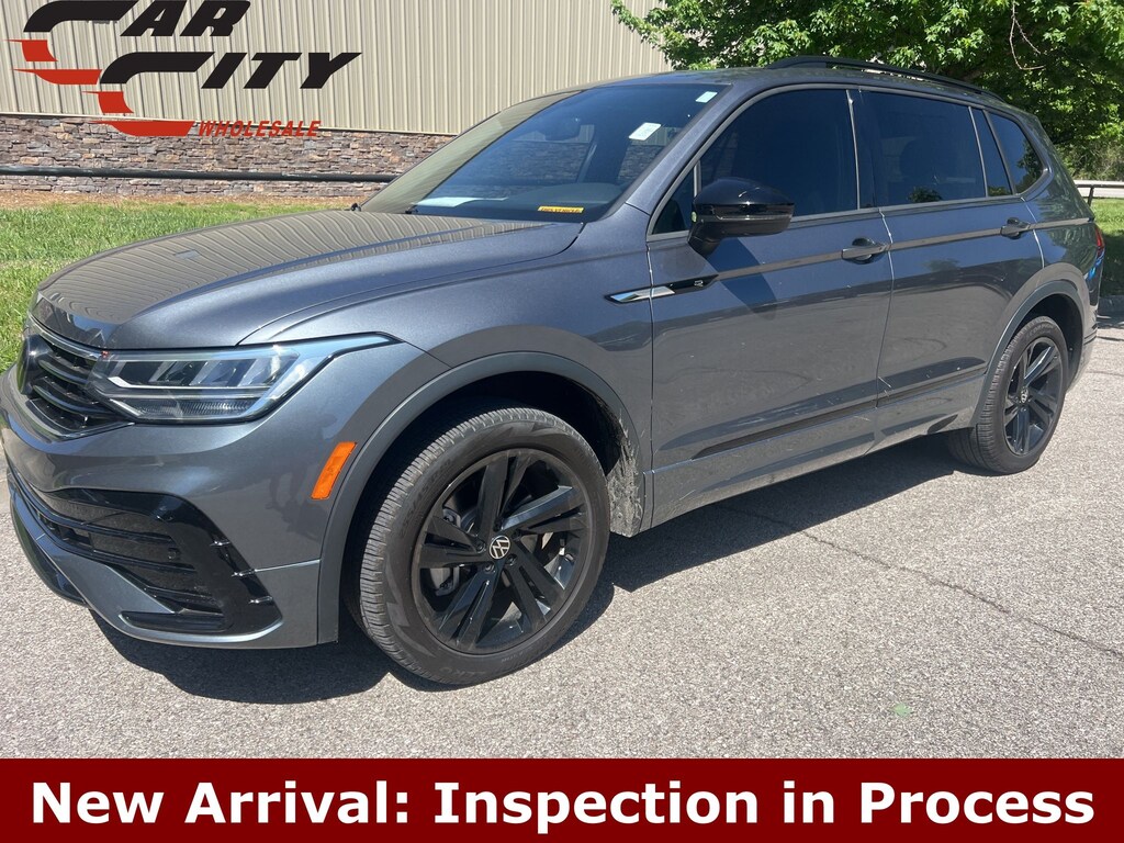 Used 2024 Volkswagen Tiguan 2.0T SE R-Line Black SUV