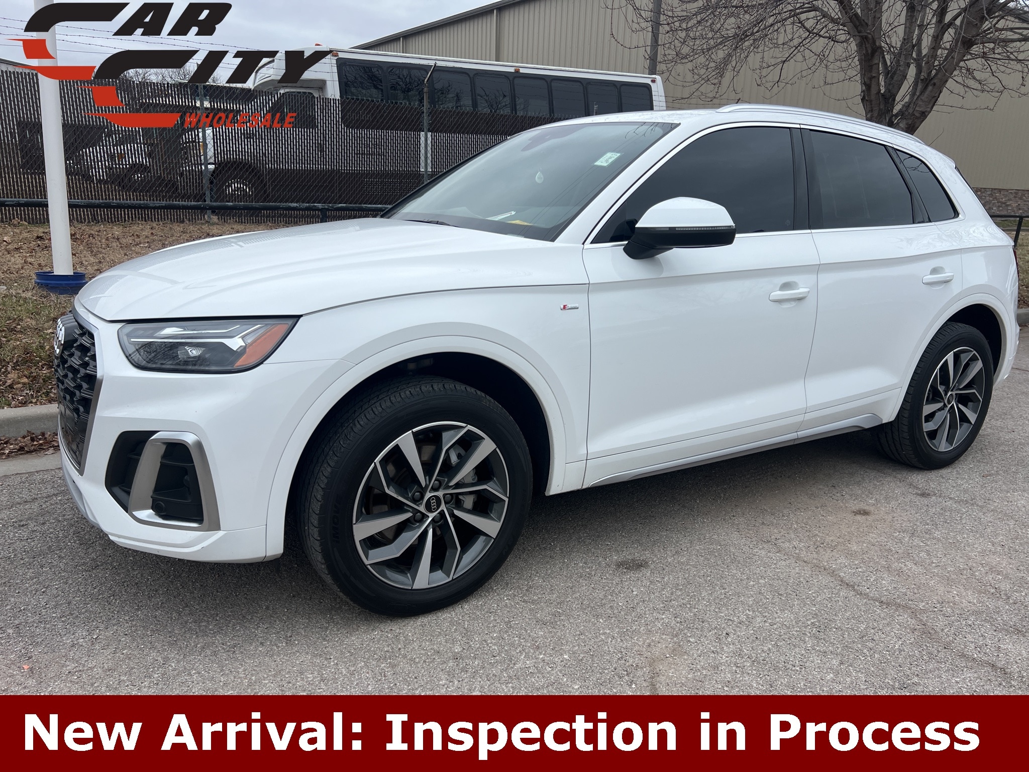 2023 Audi Q5 Premium Plus's photo