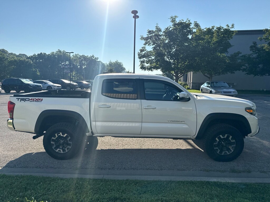 Used 2017 Toyota Tacoma TRD Off-Road Truck