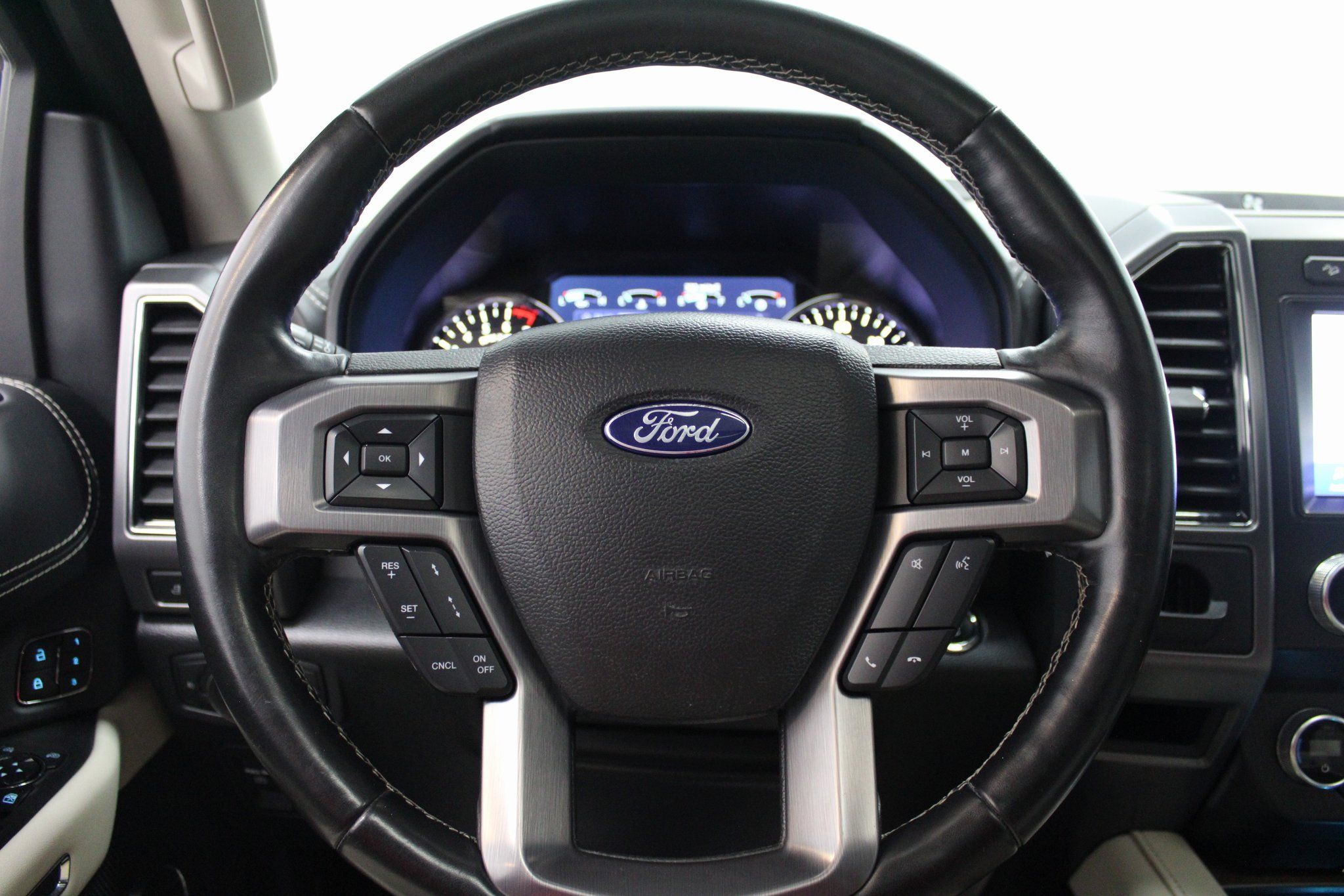 2021 Ford Expedition Platinum - Photo 40