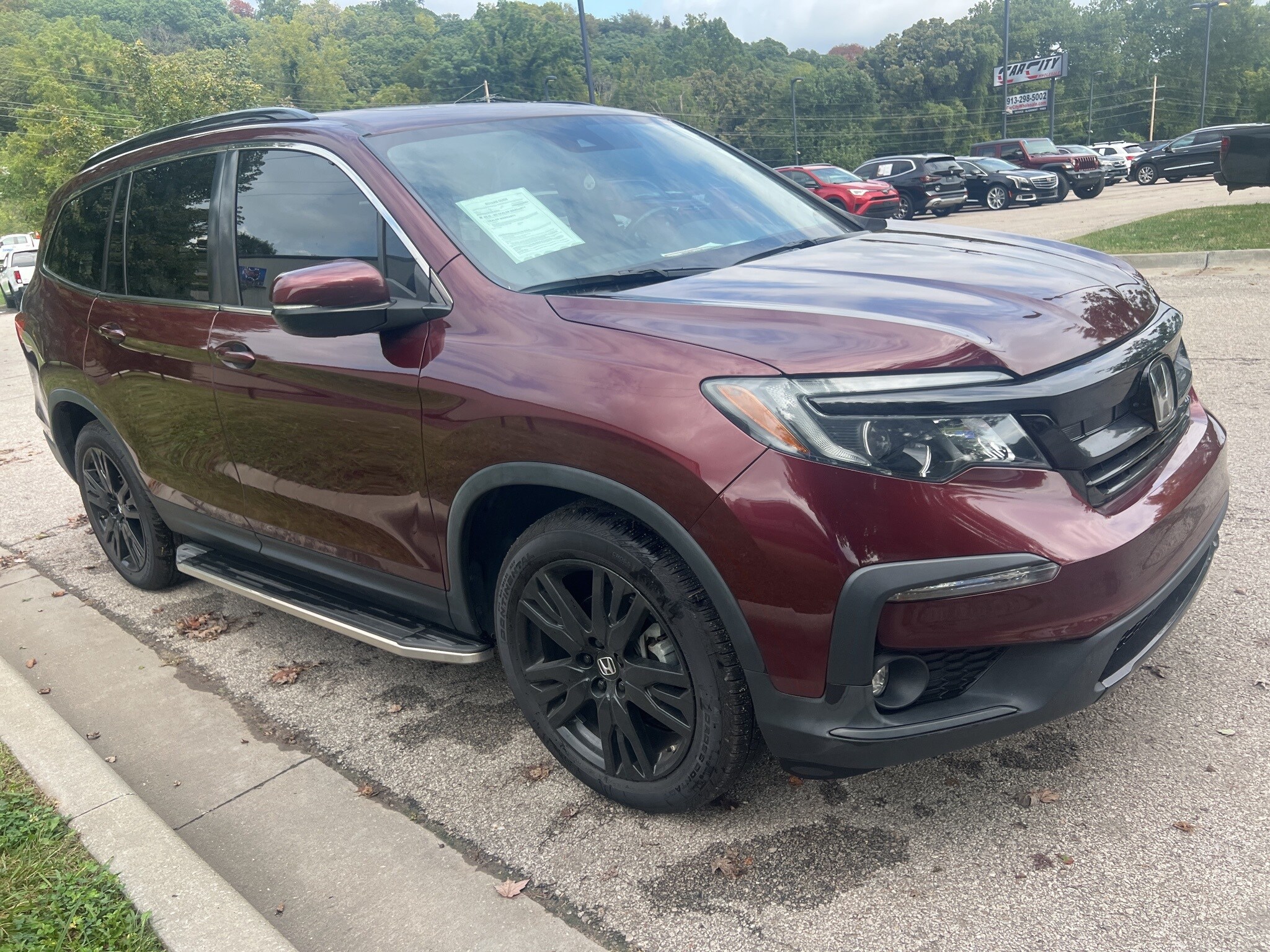 2022 Honda Pilot Special Edition photo 3