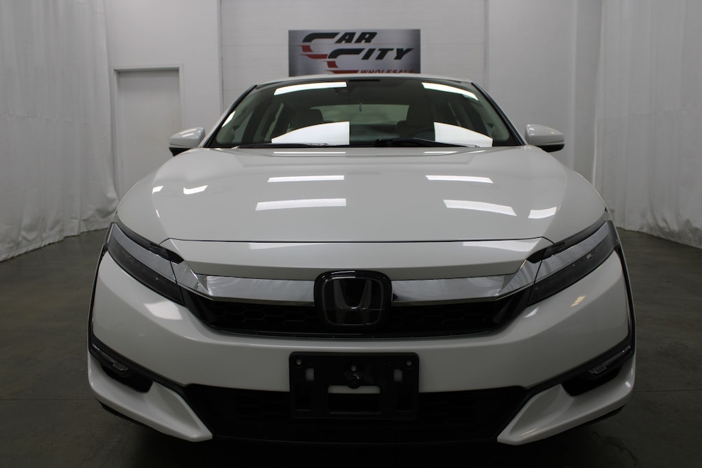 Used 2018 Honda Clarity Plug-In Hybrid Touring Sedan