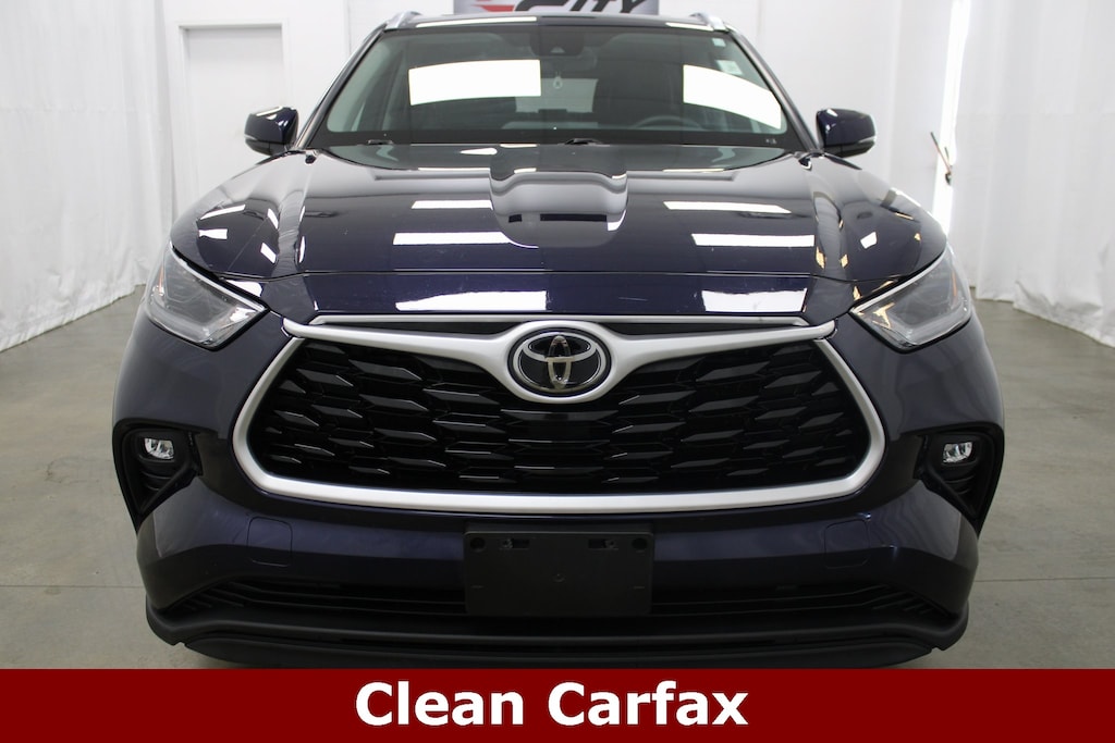 Used 2021 Toyota Highlander XLE SUV