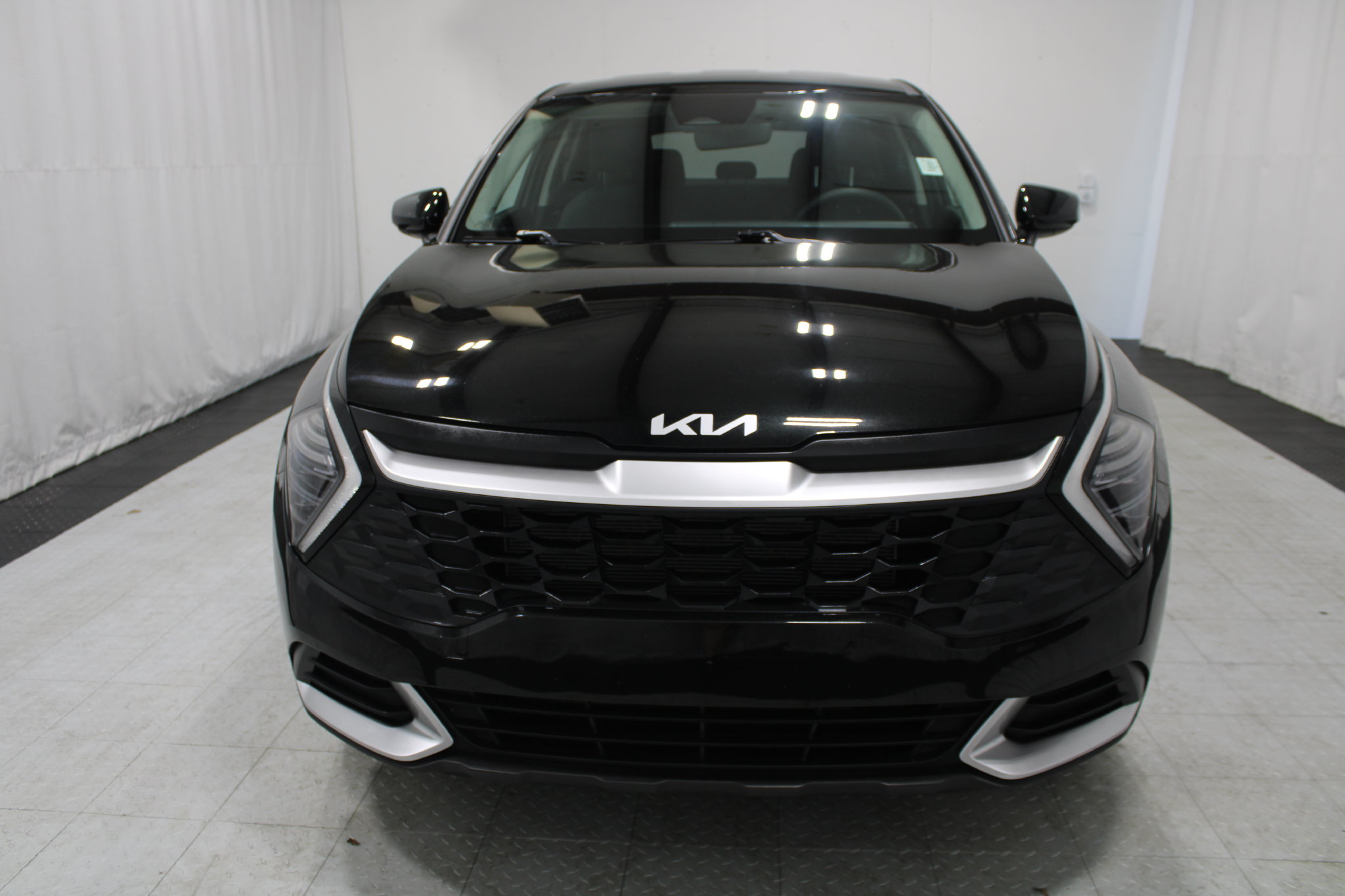 Used 2024 Kia Sportage LX SUV