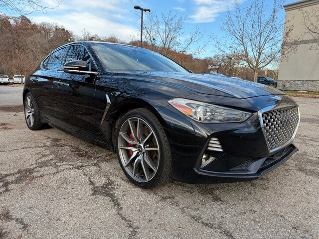 2019 Genesis G70 3.3T Advanced photo 3
