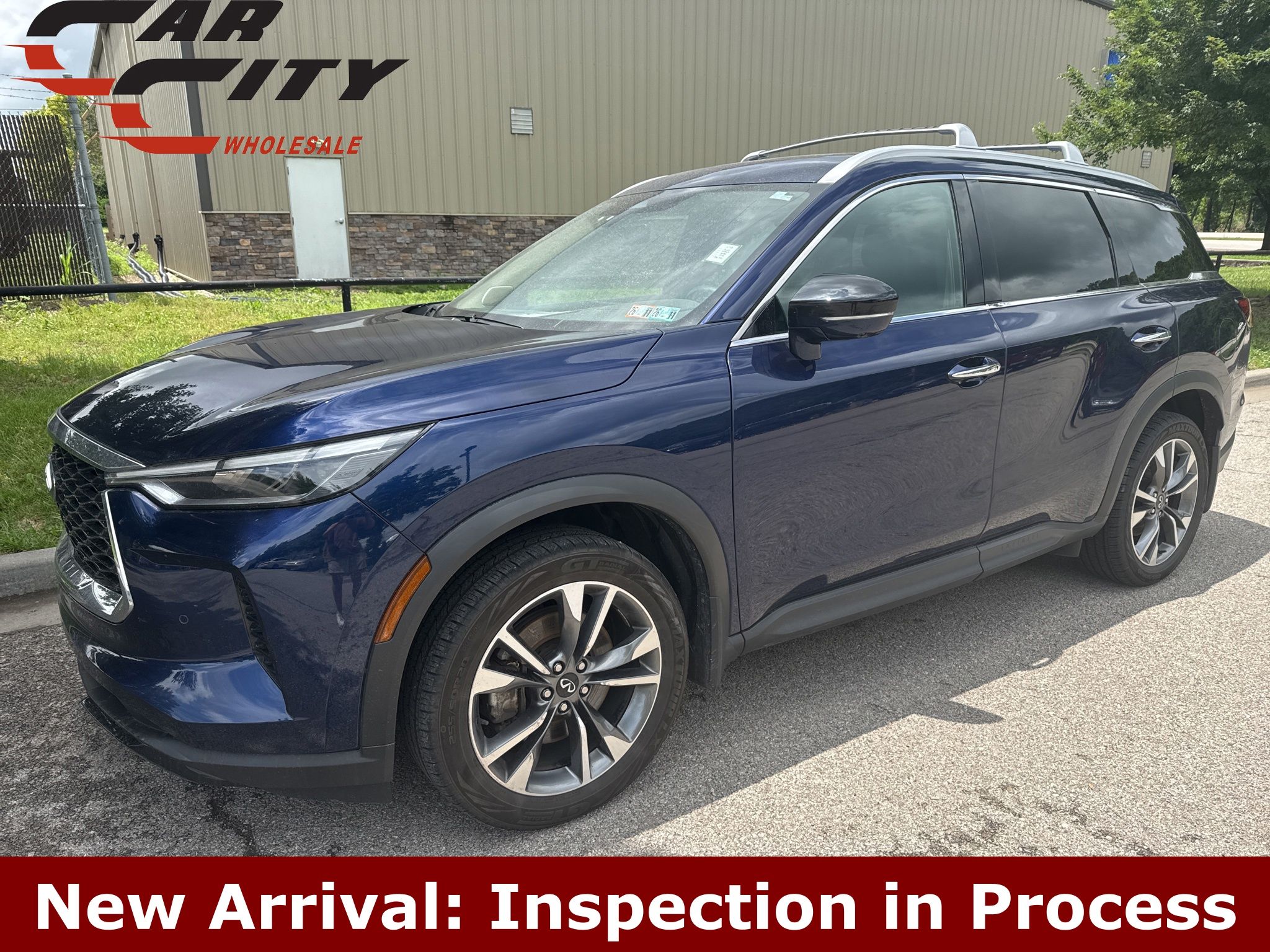 2023 INFINITI QX60 LUXE AWD's photo