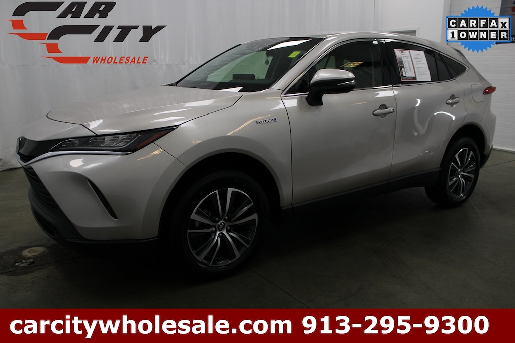 Used 2021 Toyota Venza LE SUV