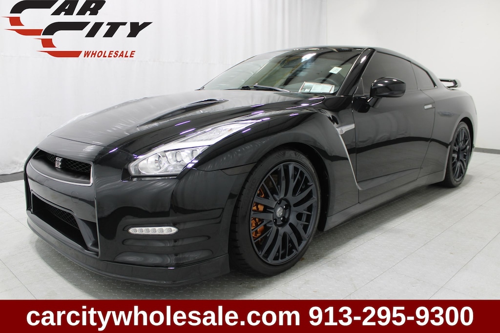 Used 2016 Nissan GT-R Premium Coupe