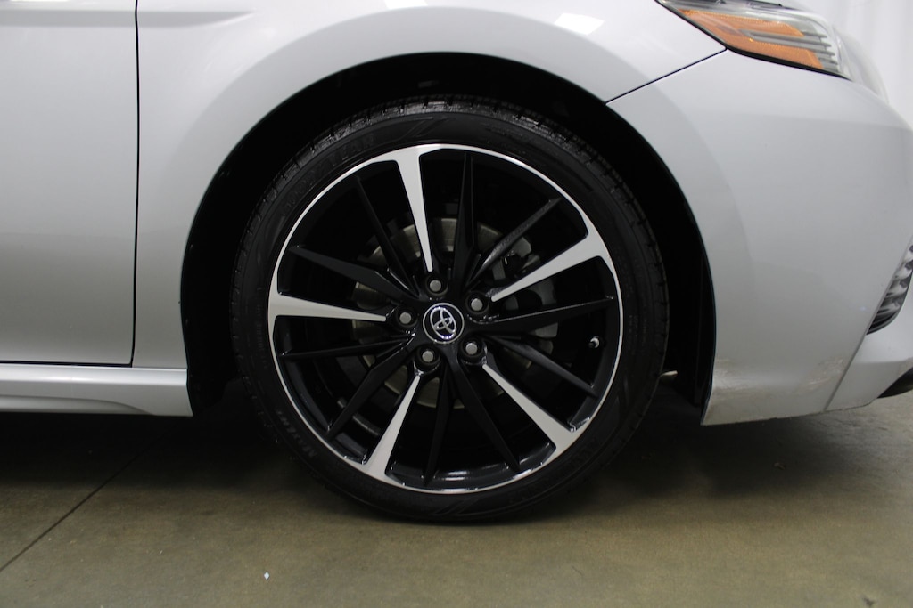 Used 2018 Toyota Camry XSE Sedan