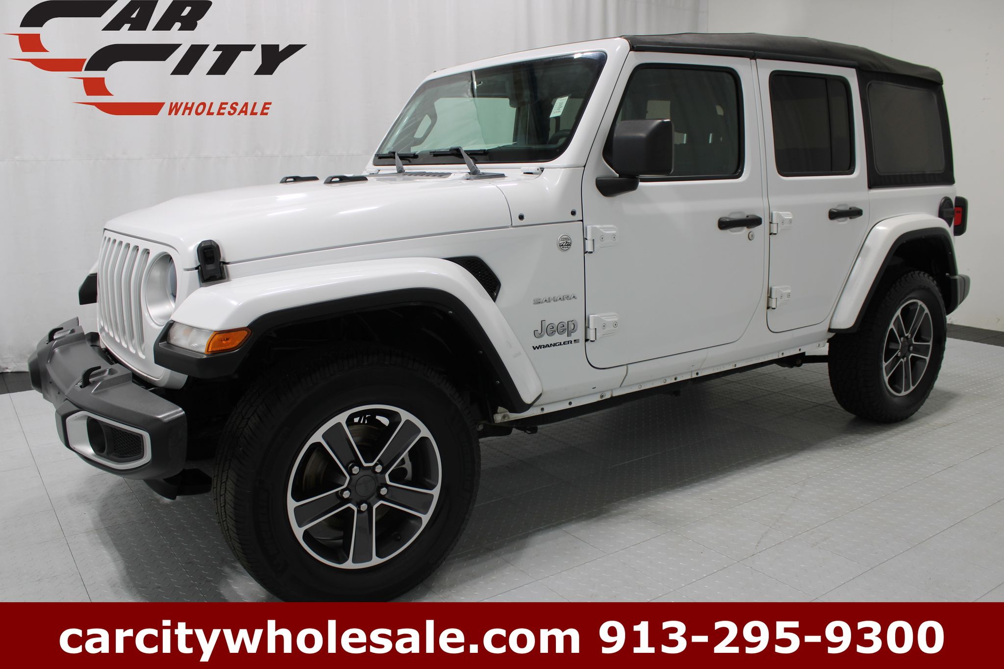 2023 Jeep Wrangler Sahara's photo