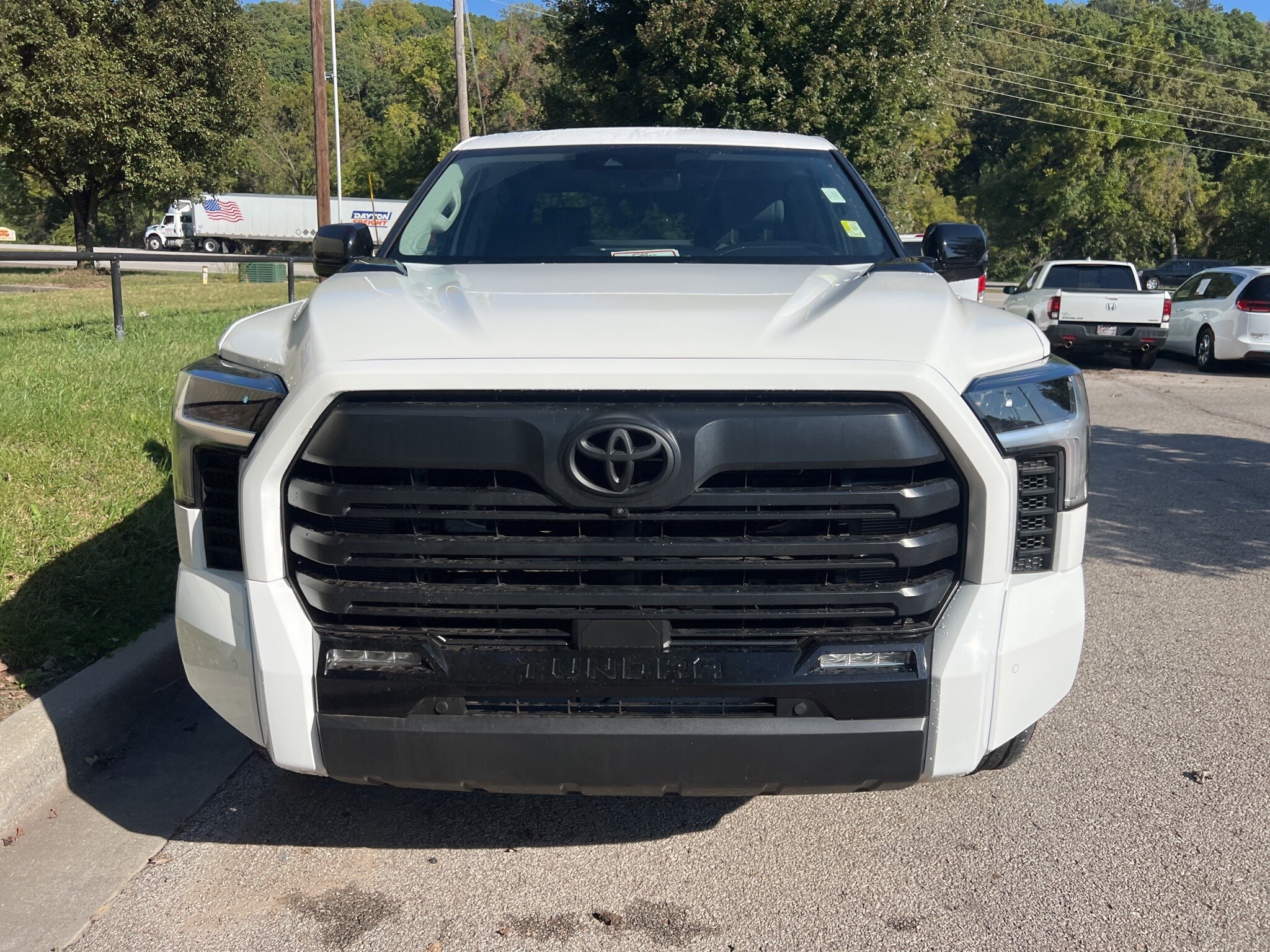 2024 Toyota Tundra Limited photo 2