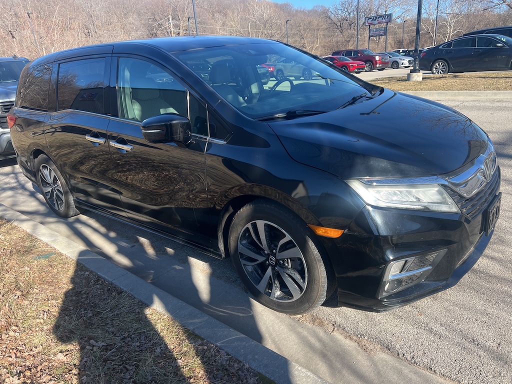 Used 2018 Honda Odyssey Elite Minivan/Van