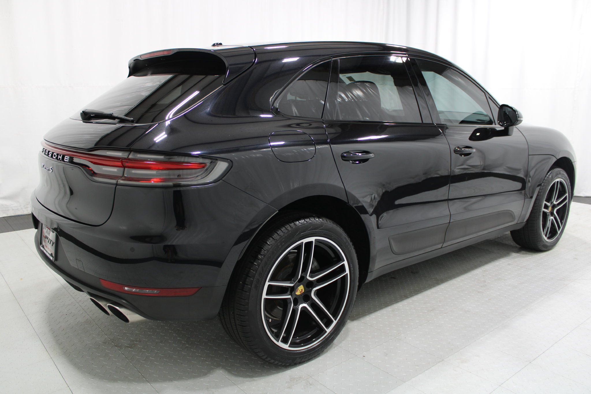 2021 Porsche Macan S - Photo 6