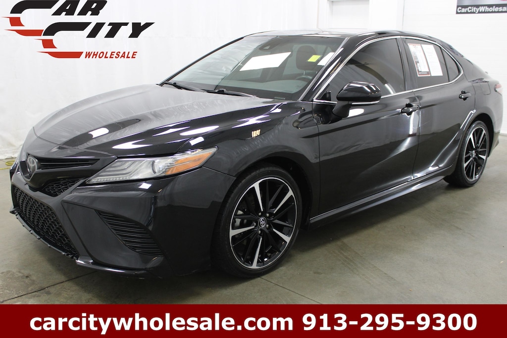 Used 2019 Toyota Camry XSE Sedan