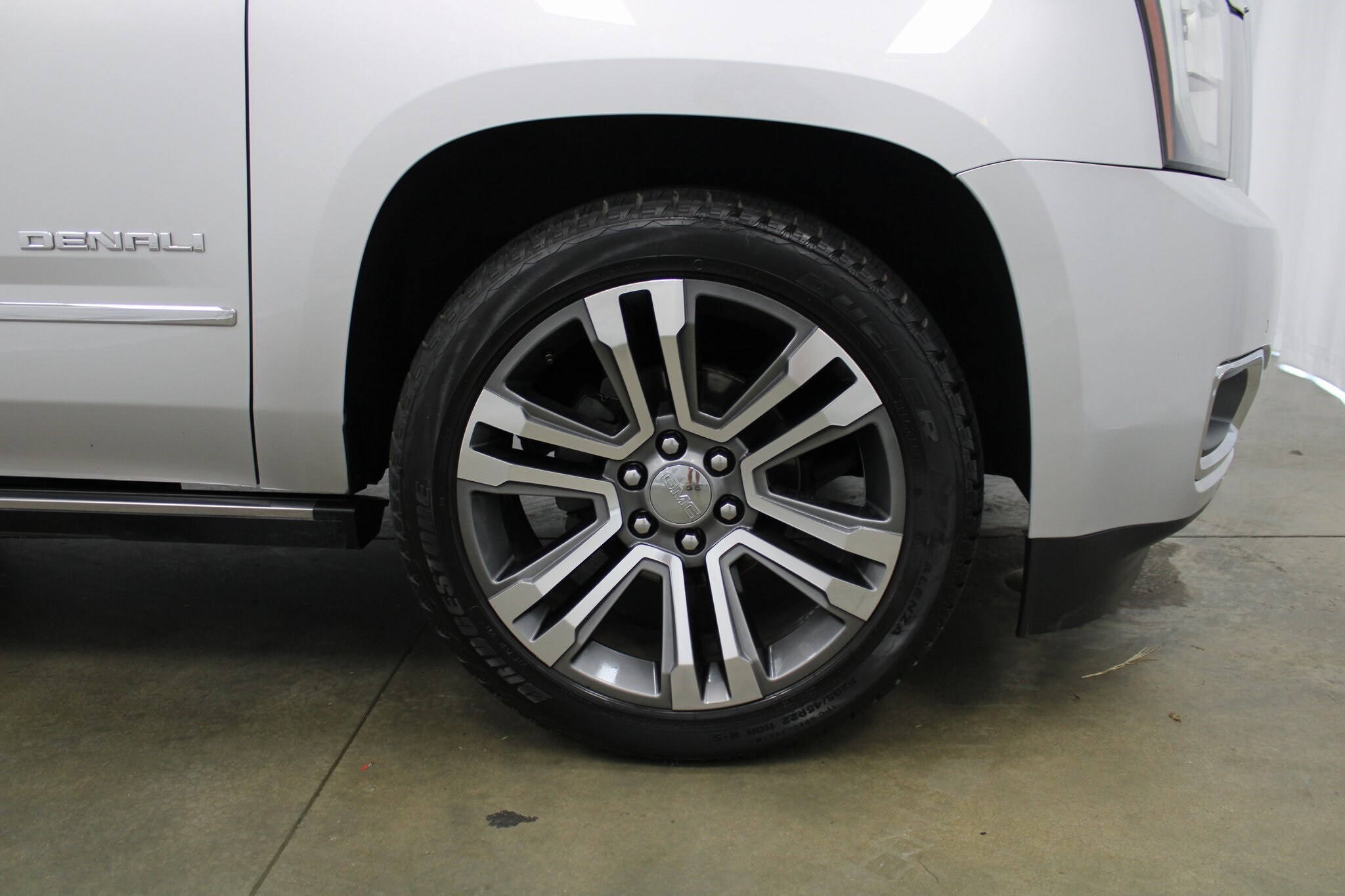 2018 Gmc Yukon Denali photo 4