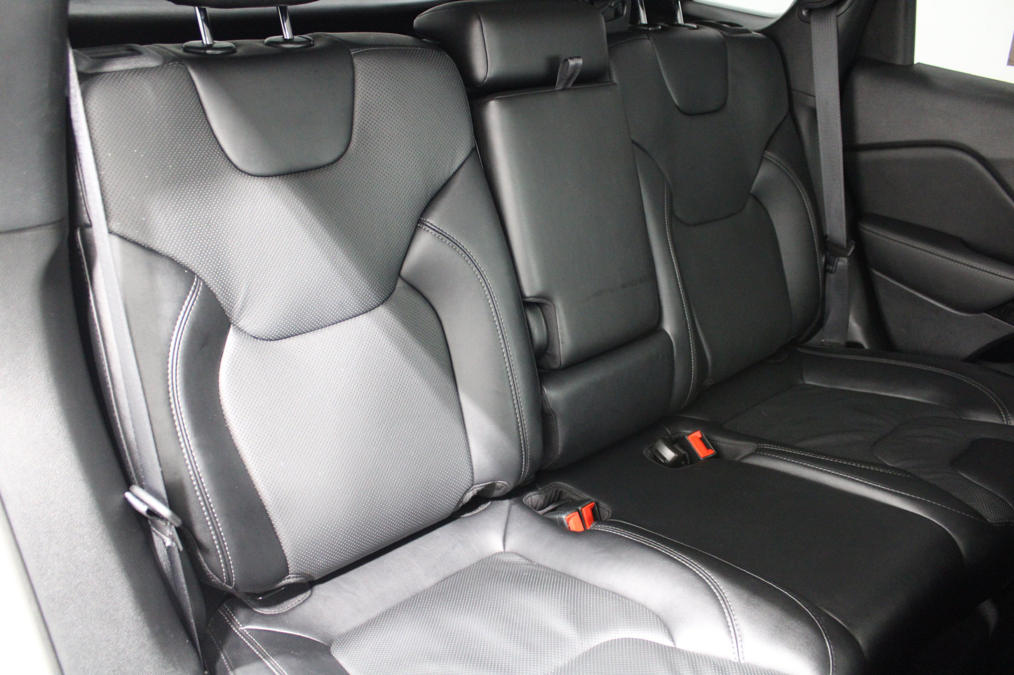 2023 Jeep Cherokee Altitude Lux - Photo 24