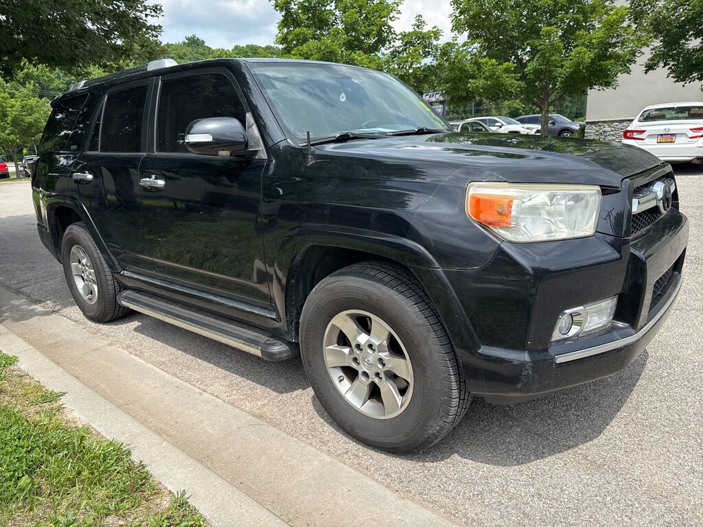 Used 2011 Toyota 4Runner SR5 SUV