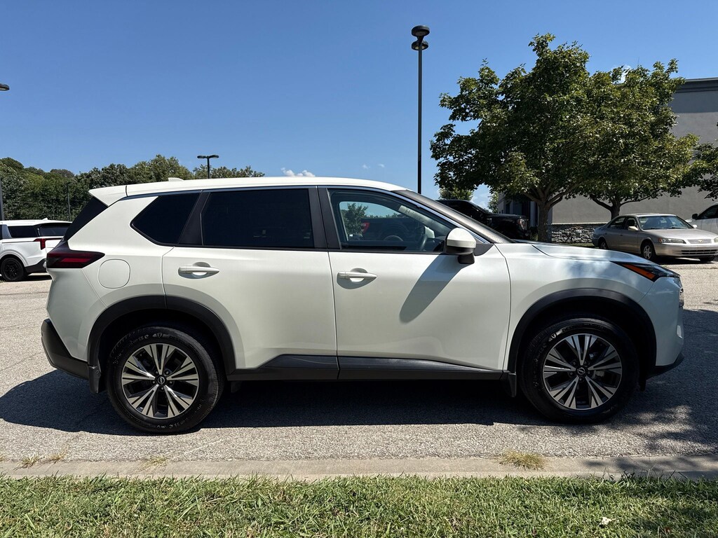 Used 2023 Nissan Rogue SV SUV