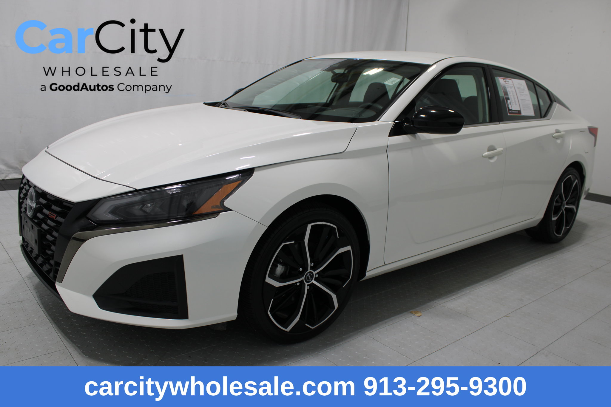 Used 2024 Nissan Altima 2.5 SR Sedan