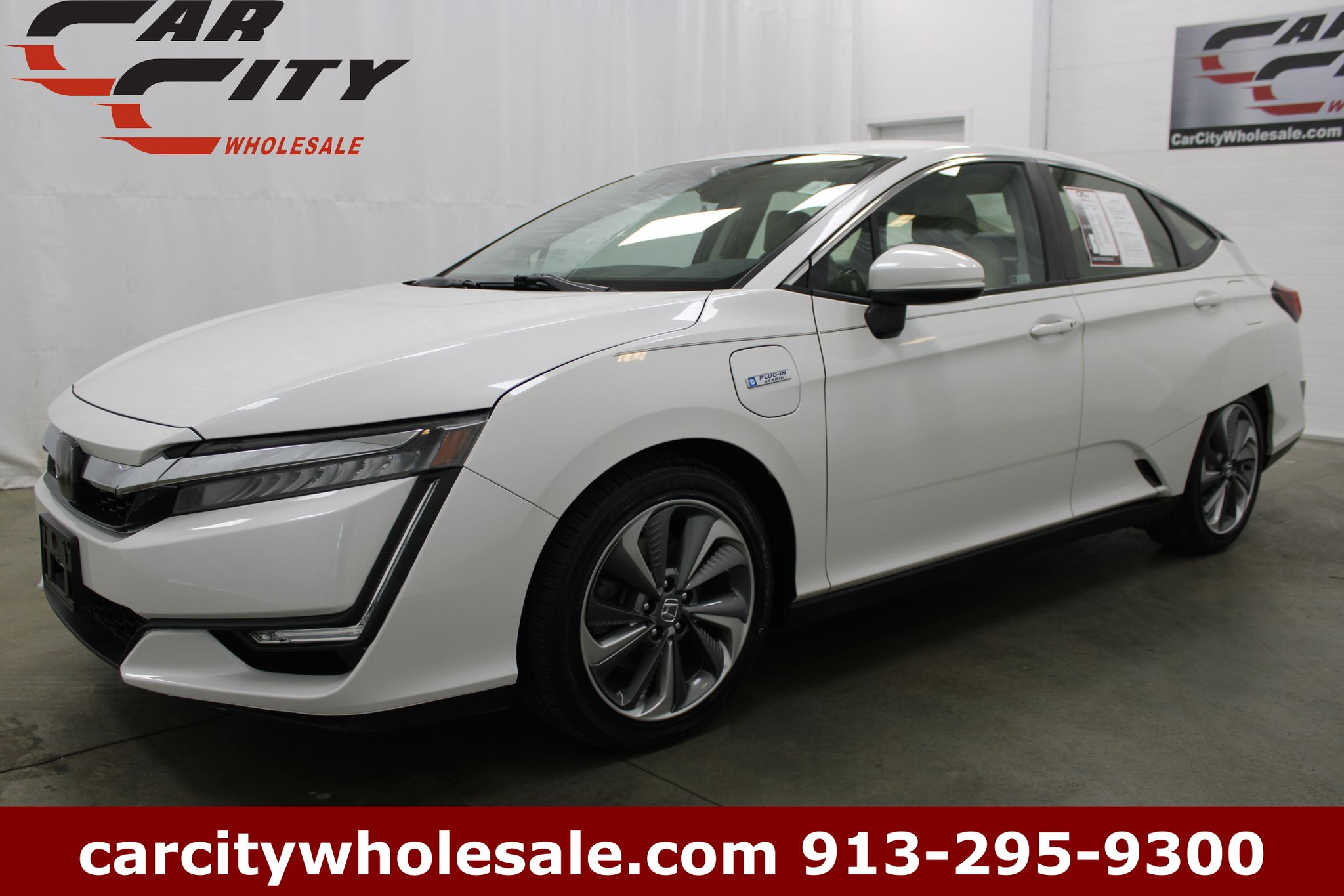 2018 Honda Clarity Touring Plug-In Hybrid's photo