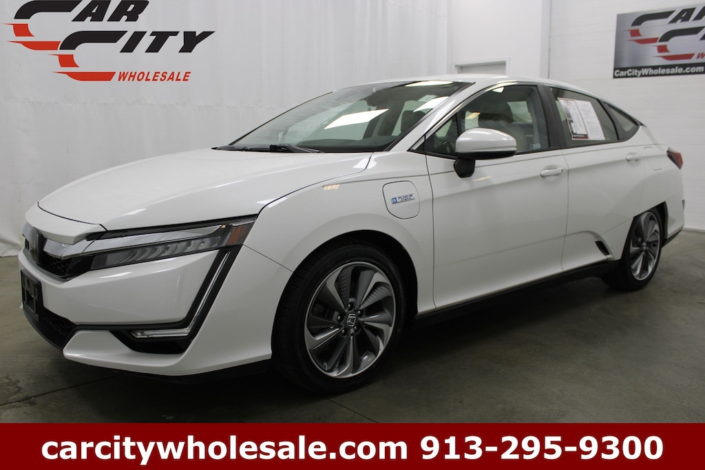 Used 2018 Honda Clarity Plug-In Hybrid Touring Sedan
