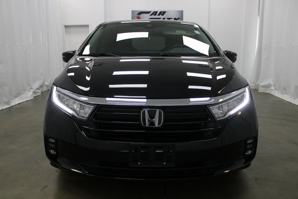 Used 2023 Honda Odyssey Touring Minivan/Van