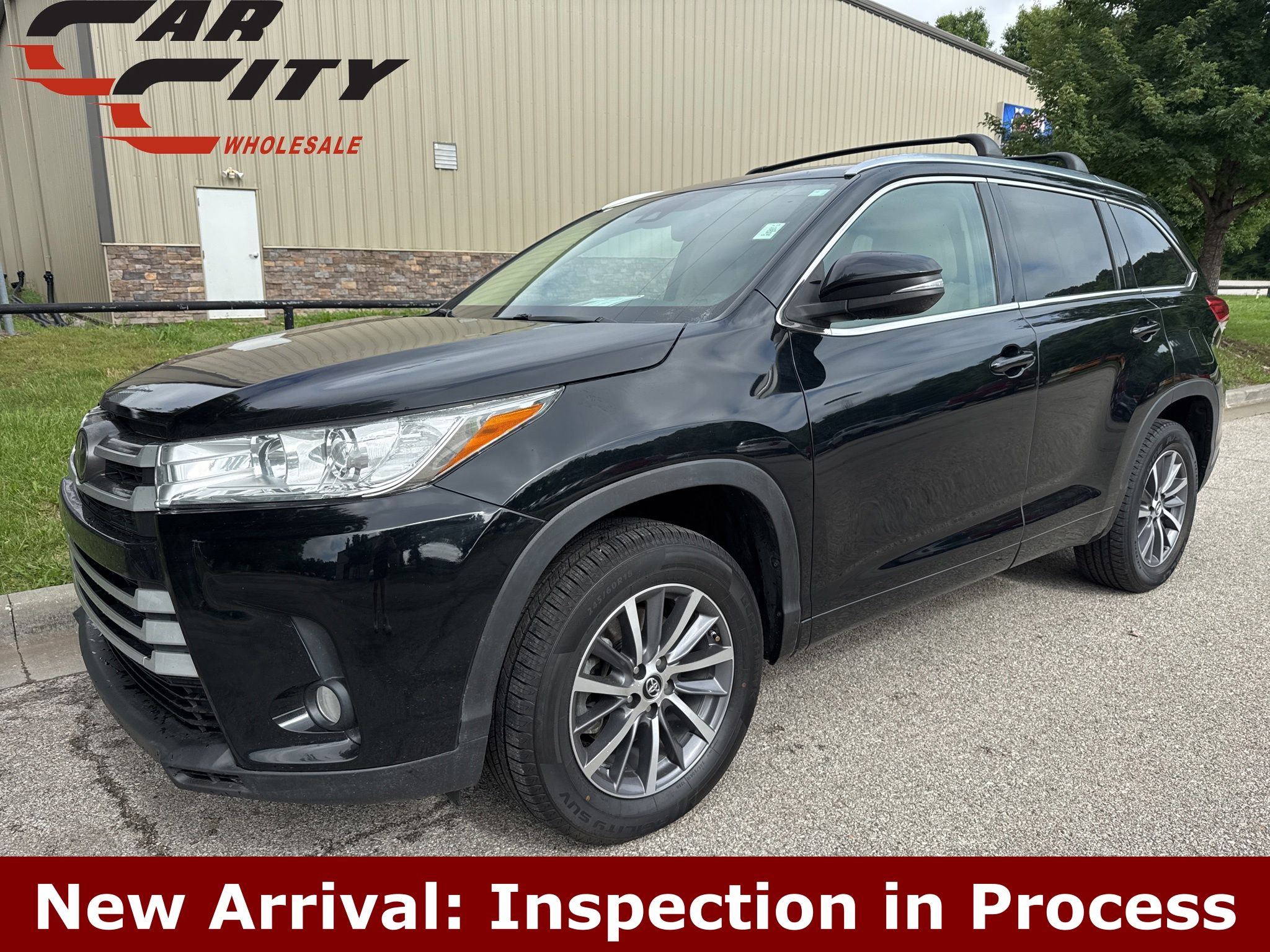 2017 Toyota Highlander XLE V6's photo