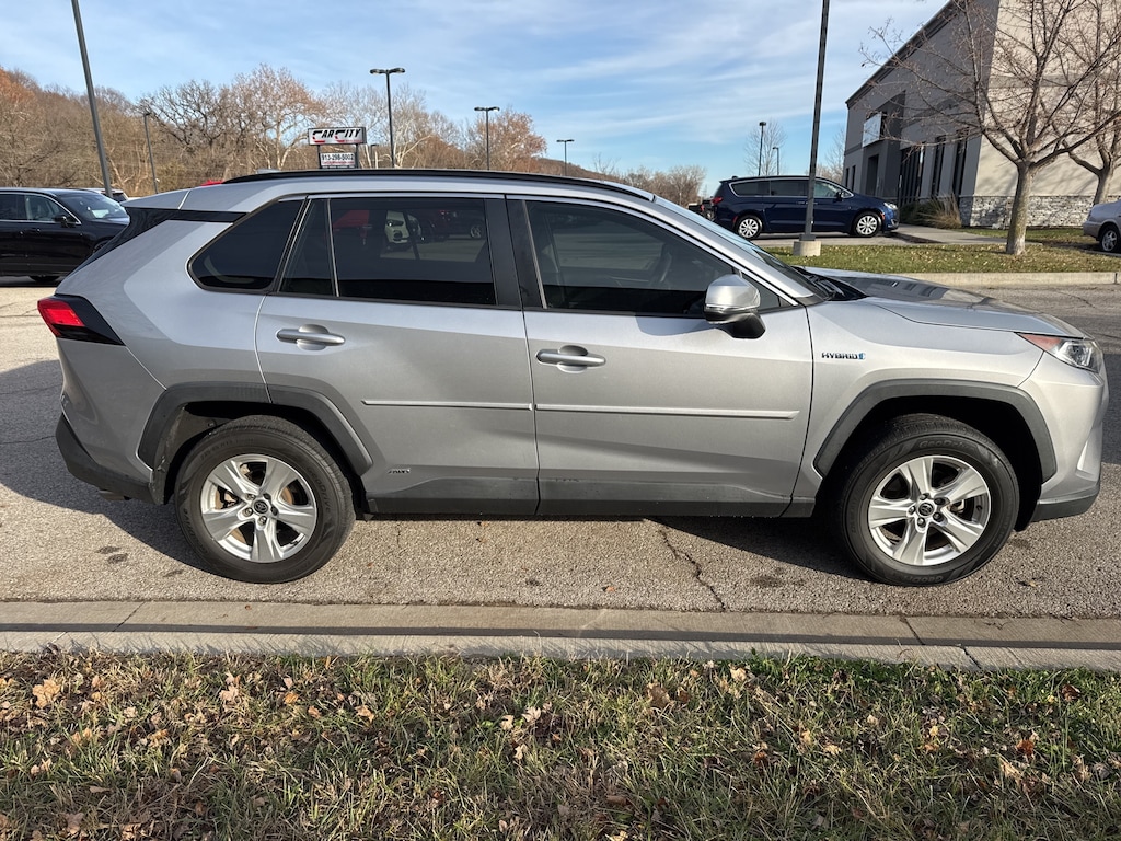 Used 2021 Toyota RAV4 Hybrid XLE SUV