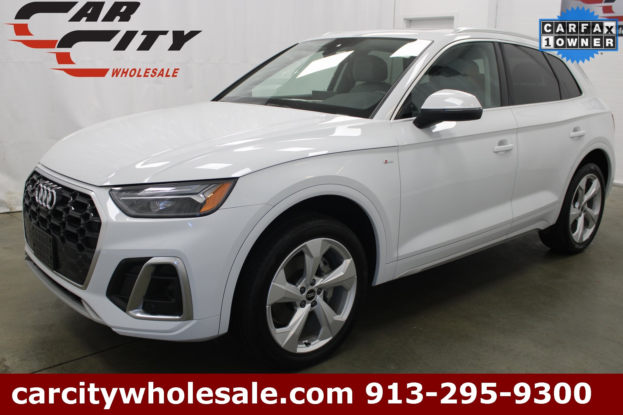 2022 Audi Q5 Premium Plus's photo