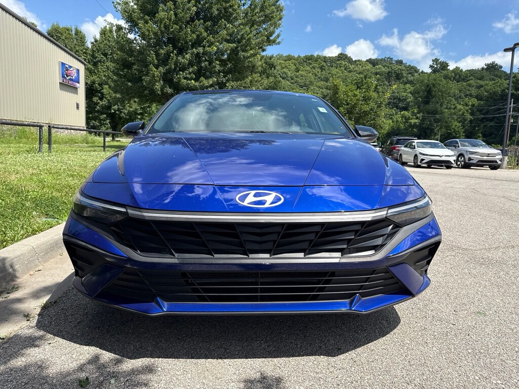 Used 2025 Hyundai Elantra SEL Sport Sedan