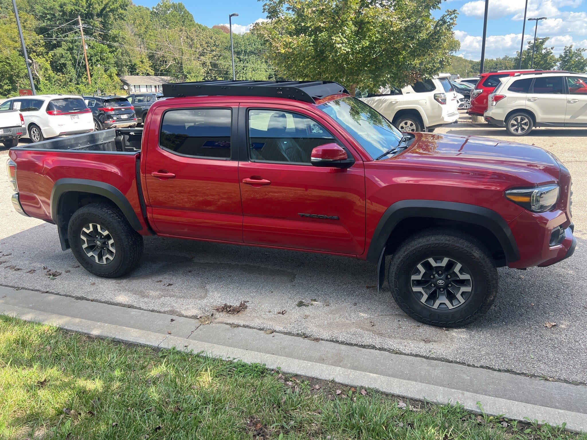 2021 Toyota Tacoma SR5 photo 4