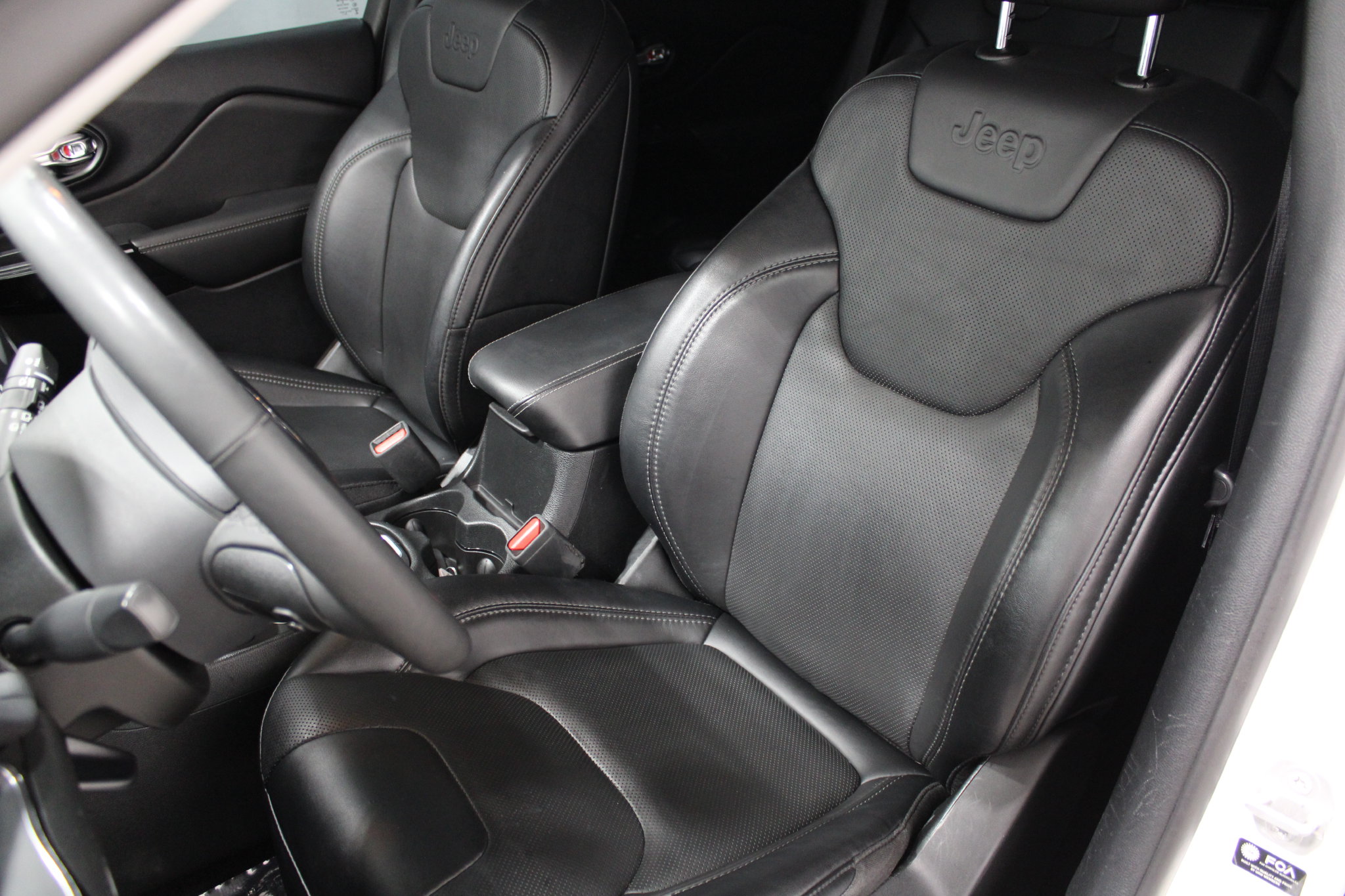 2023 Jeep Cherokee Altitude Lux - Photo 14