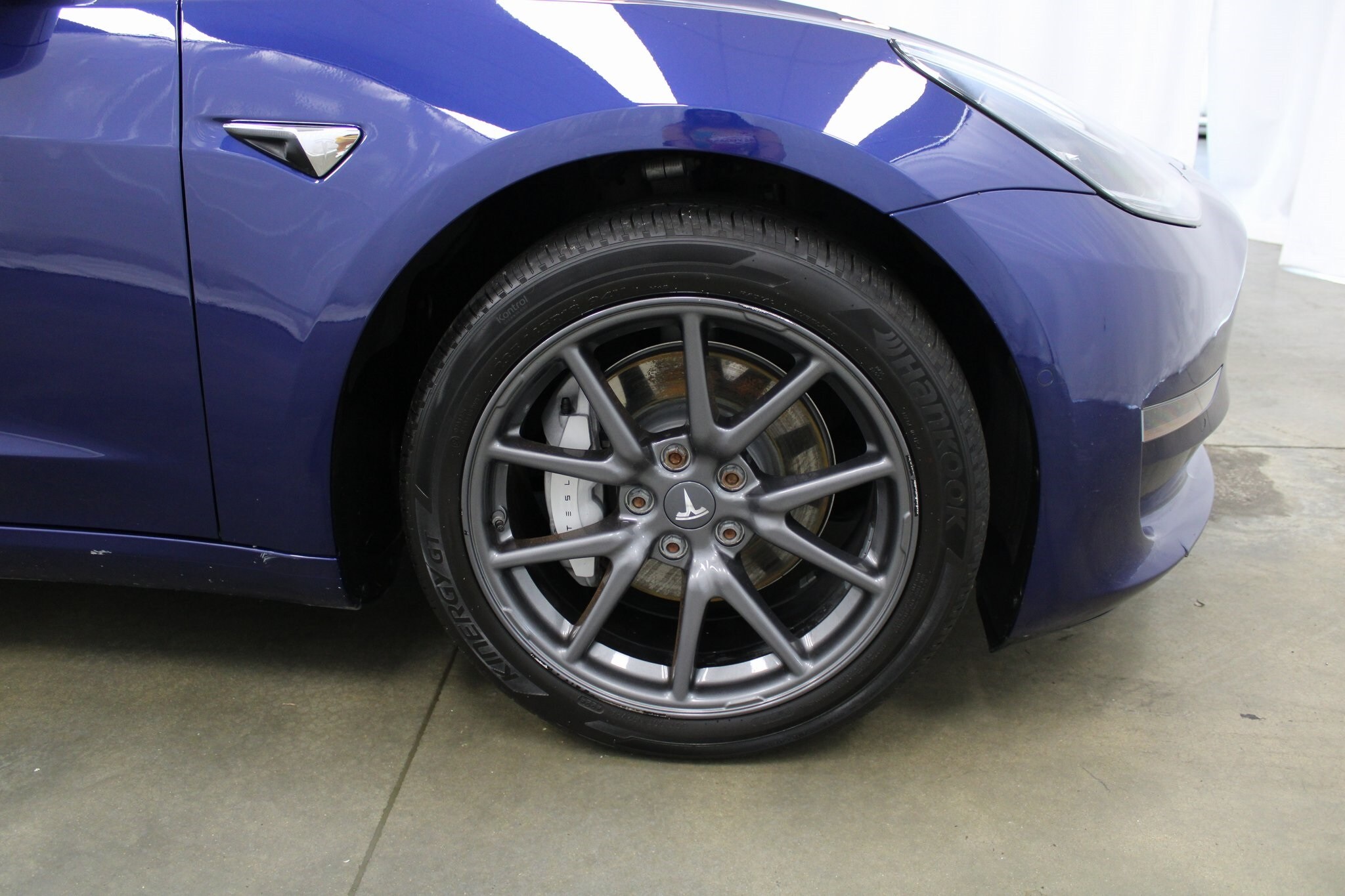 2019 Tesla Model 3 Long Range photo 4