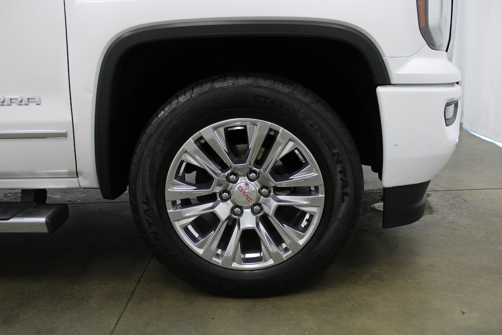 Used 2017 GMC Sierra 1500 SLT Truck