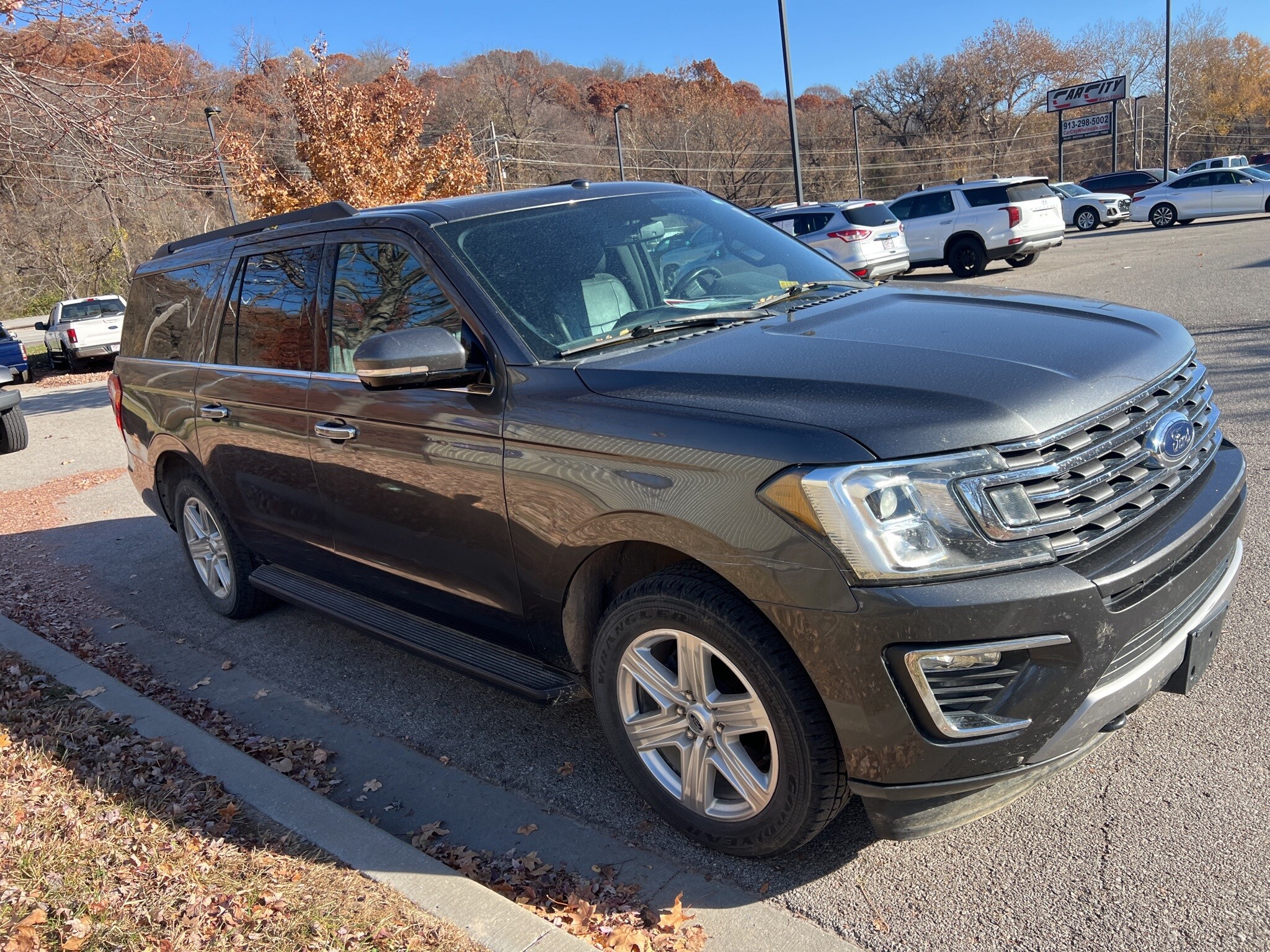2018 Ford Expedition MAX XLT photo 3