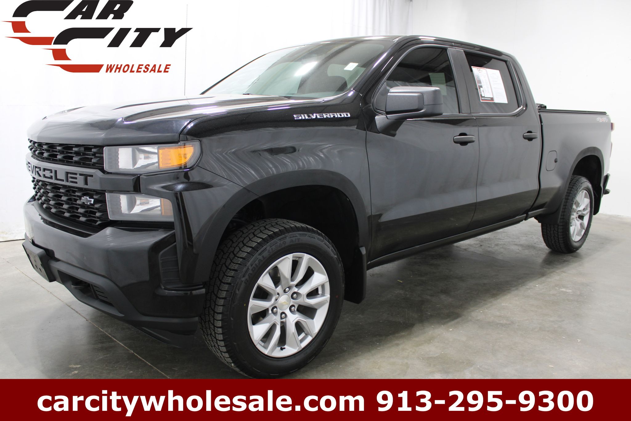 2019 Chevrolet Silverado 1500 Custom 4WD Crew Cab Short Box's photo