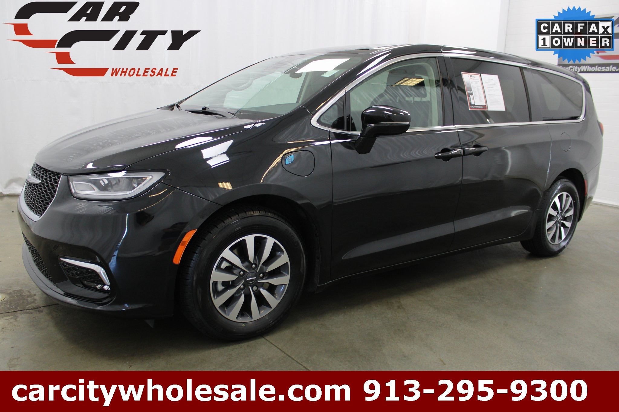 2022 Chrysler Pacifica Hybrid Touring L